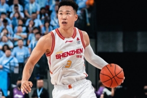 媒体人:当打之年MVP贺希宁直言篮球变得无趣球队技战术问题很大