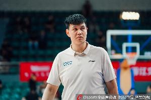 媒体人：宁波不止考察鲍威尔也在考察曾效力广厦的德里克·沃顿